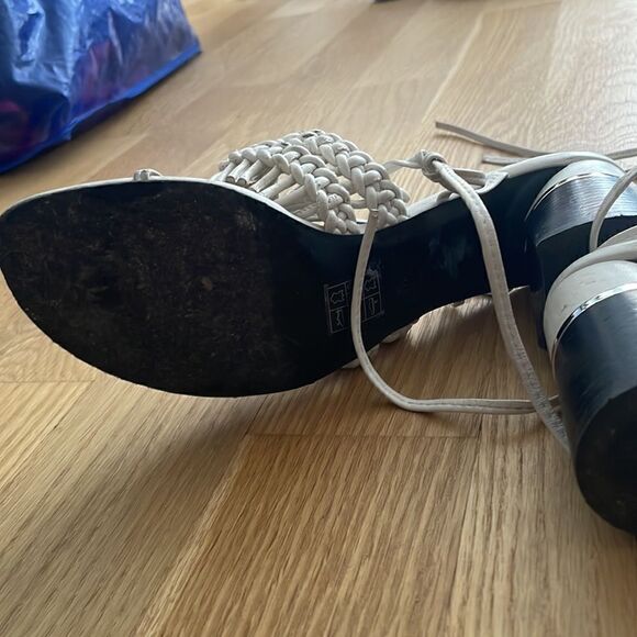 Philip Lim white Lacey block heels 8.5 - Picture 4 of 6